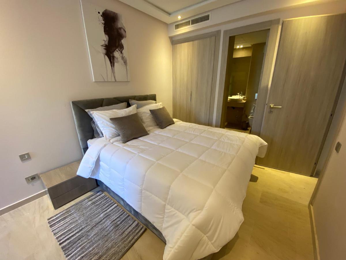 Tres Beau Studio A Ain Diab Casablanca Exterior photo